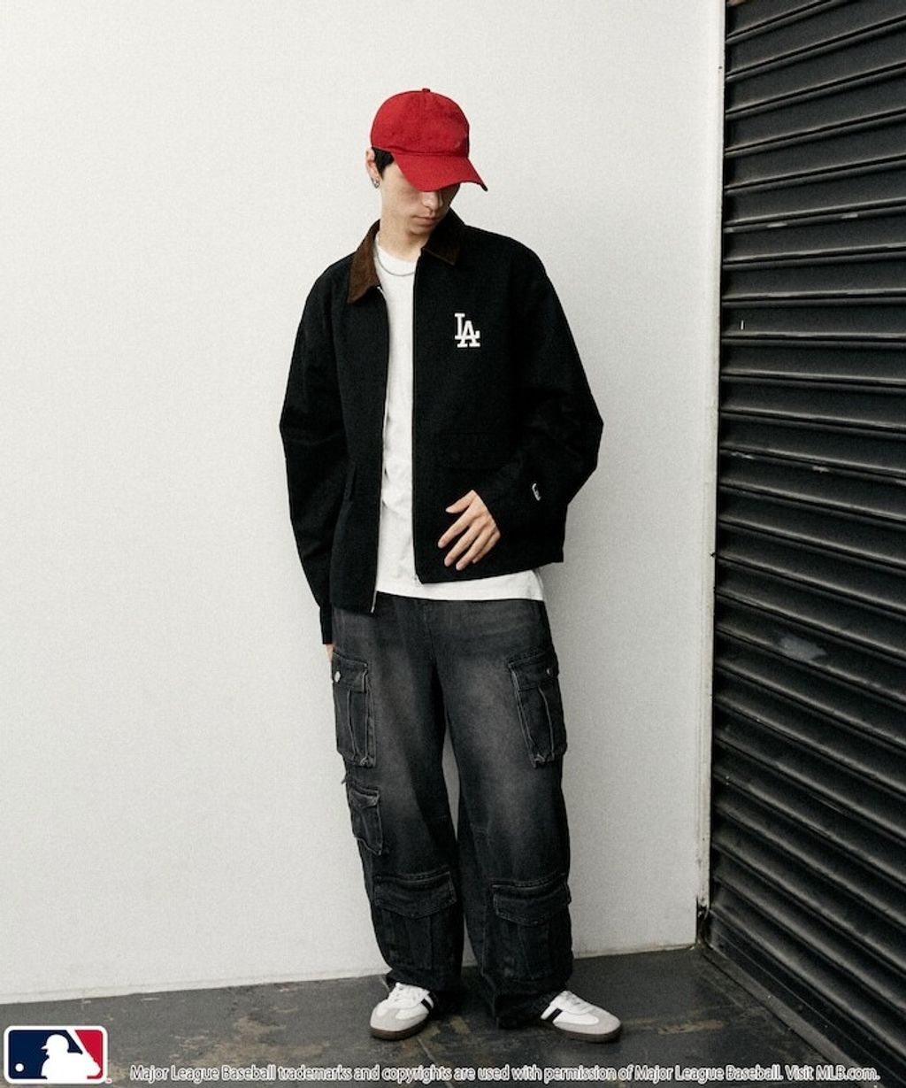 FREAKS STORE x MLB 燈芯絨領刺繡logo工裝外套_35