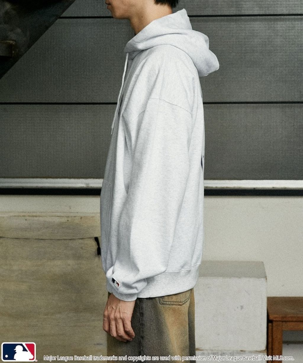 FREAKS STORE x MLB 愛心LOGO帽T_37