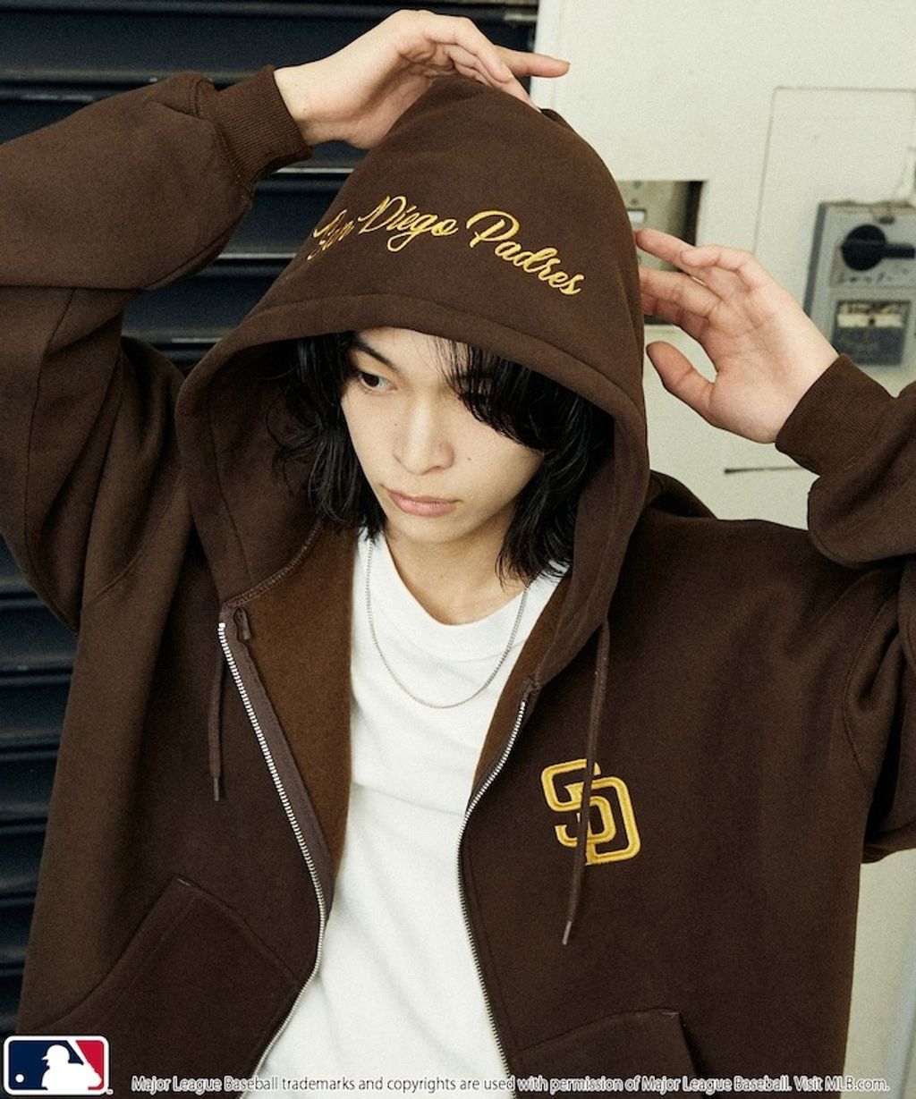 FREAKS STORE x MLB 雙拉鍊刺繡logo連帽外套_32