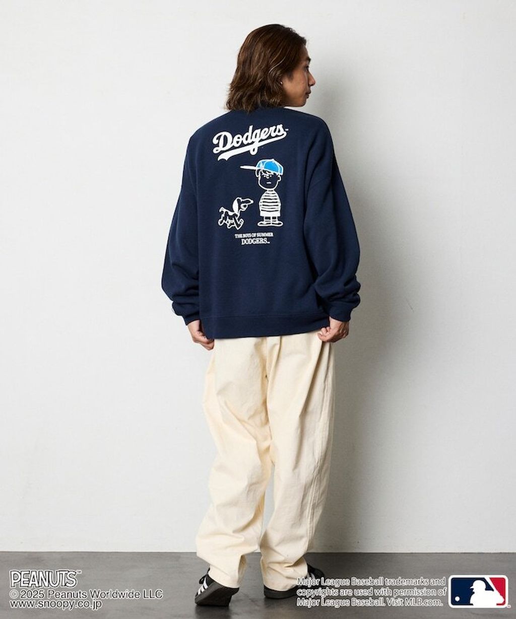 PEANUT × FREAKS STORE x MLB 三方聯名內裡刷毛大學T(道奇隊)_9