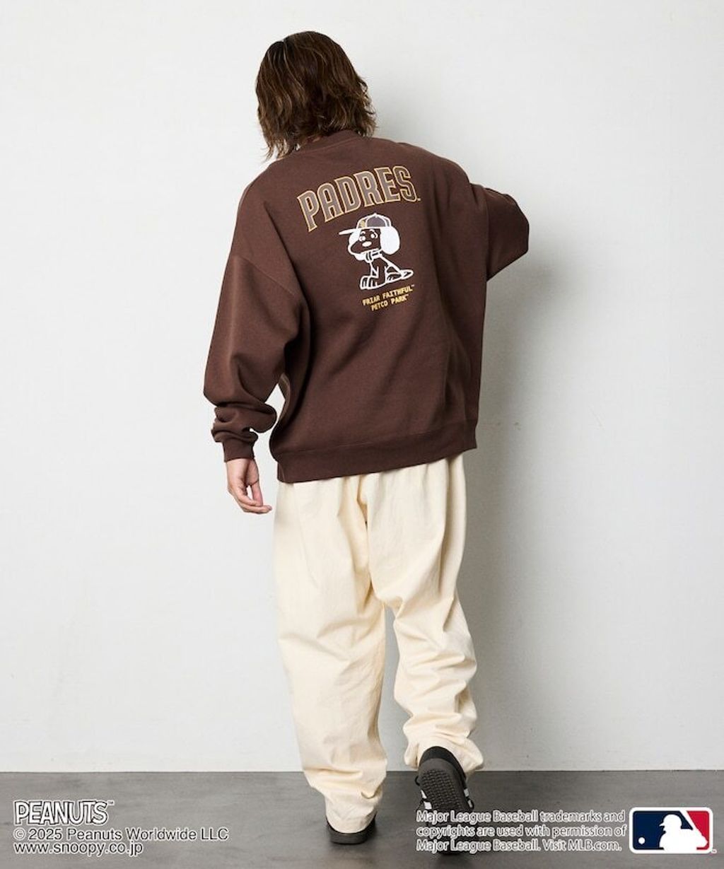 PEANUT × FREAKS STORE x MLB 三方聯名內裡刷毛大學T(教士隊)_9