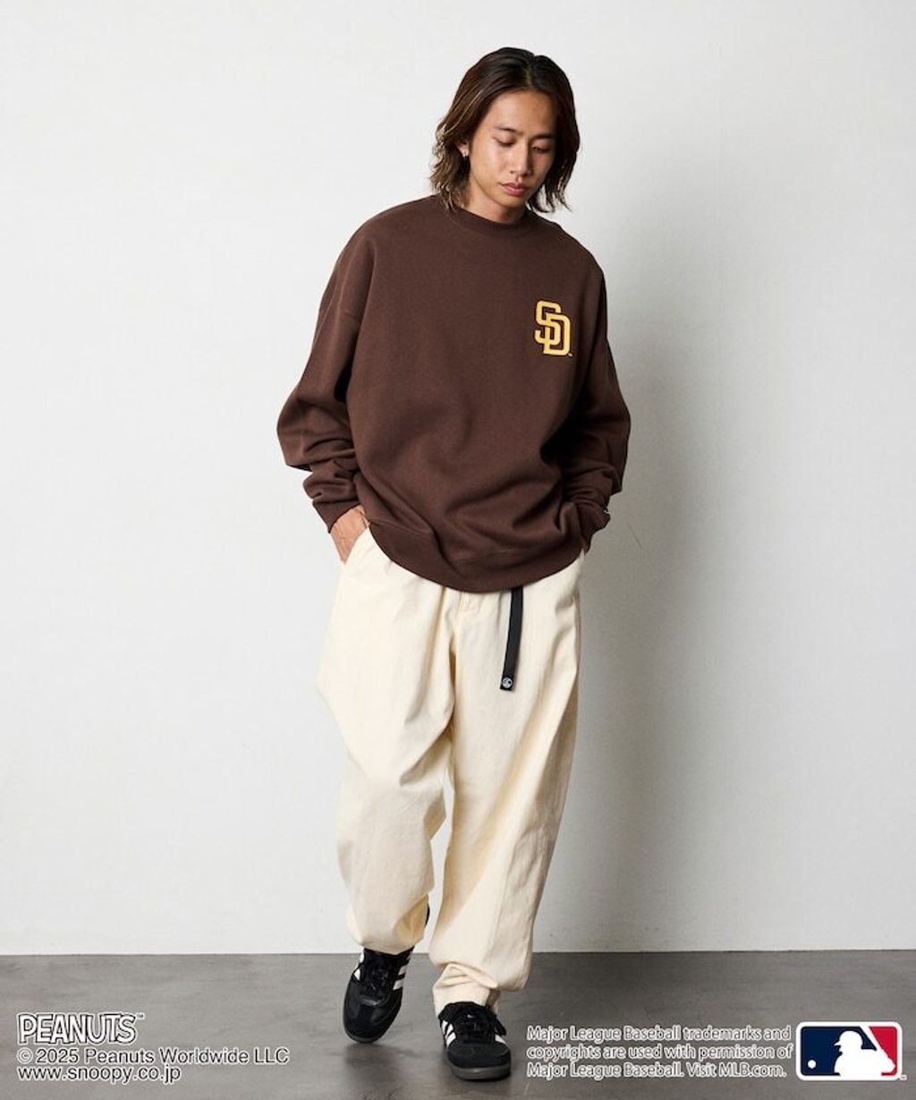 PEANUT × FREAKS STORE x MLB 三方聯名內裡刷毛大學T(教士隊)_11