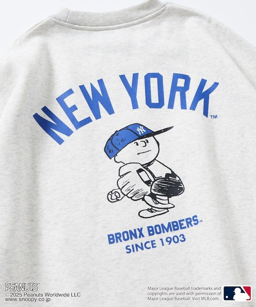 PEANUT × FREAKS STORE x MLB 三方聯名內裡刷毛大學T(洋基隊)_25