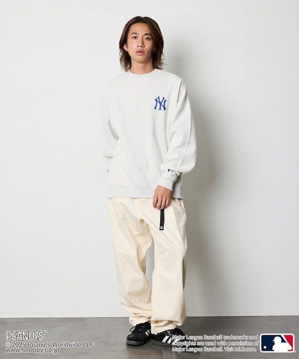 PEANUT × FREAKS STORE x MLB 三方聯名內裡刷毛大學T(洋基隊)_12