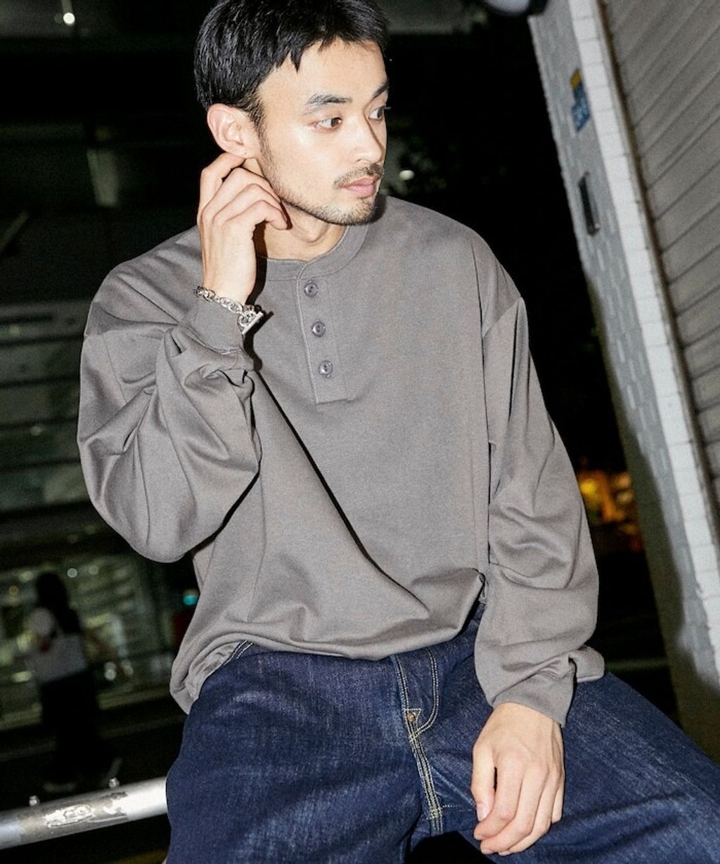 FREAKS STORE Healthknit 圓領及亨利領薄長袖上衣套組(一套2入)_42