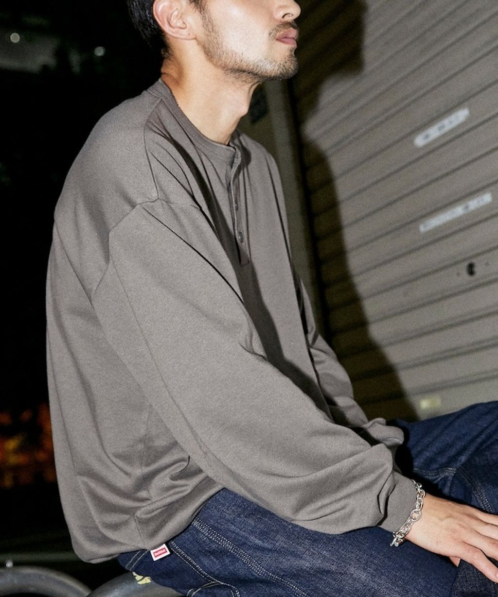 FREAKS STORE Healthknit 圓領及亨利領薄長袖上衣套組(一套2入)_43