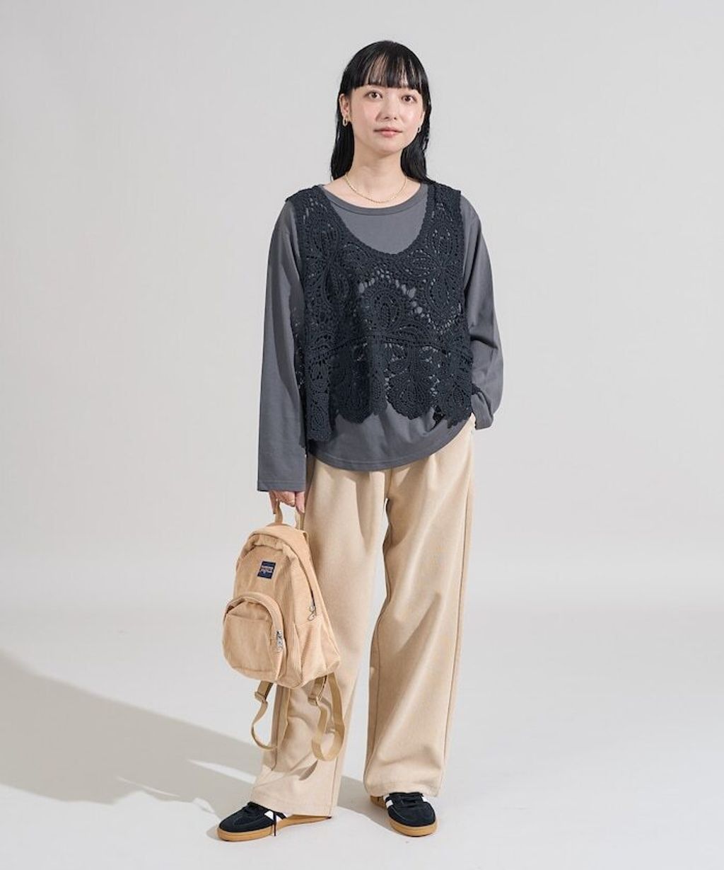 FREAKS STORE 蕾絲背心以及素色長袖上衣套裝組合(一套兩入)_3