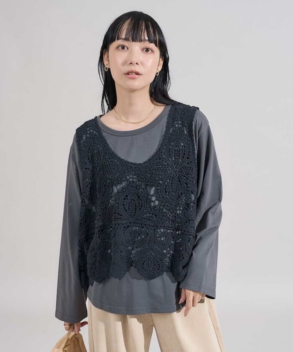 FREAKS STORE 蕾絲背心以及素色長袖上衣套裝組合(一套兩入)_9