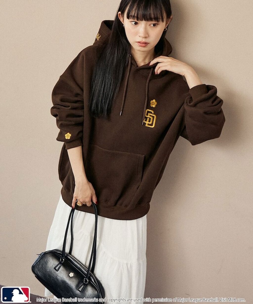 MARY QUANT × MLB × FREAKS STORE 三方聯名帽T_8