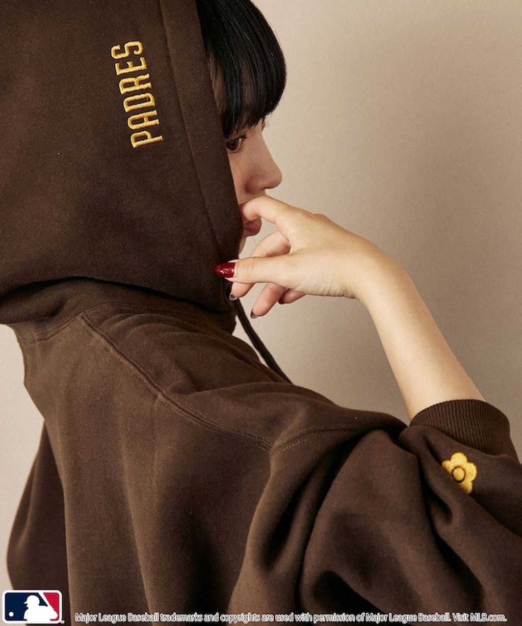 MARY QUANT × MLB × FREAKS STORE 三方聯名帽T_14