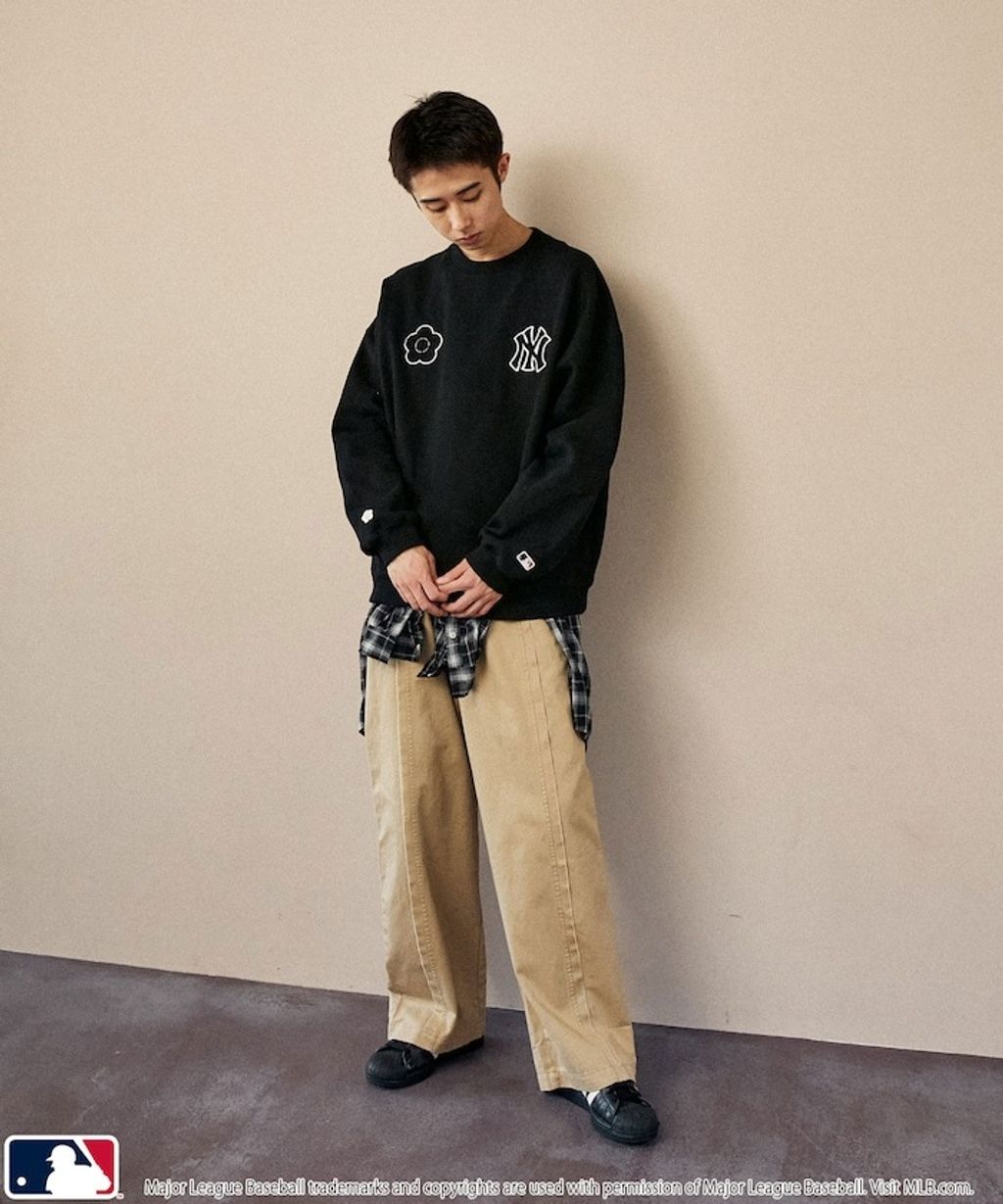 MARY QUANT × MLB × FREAKS STORE 三方聯名大學T_27