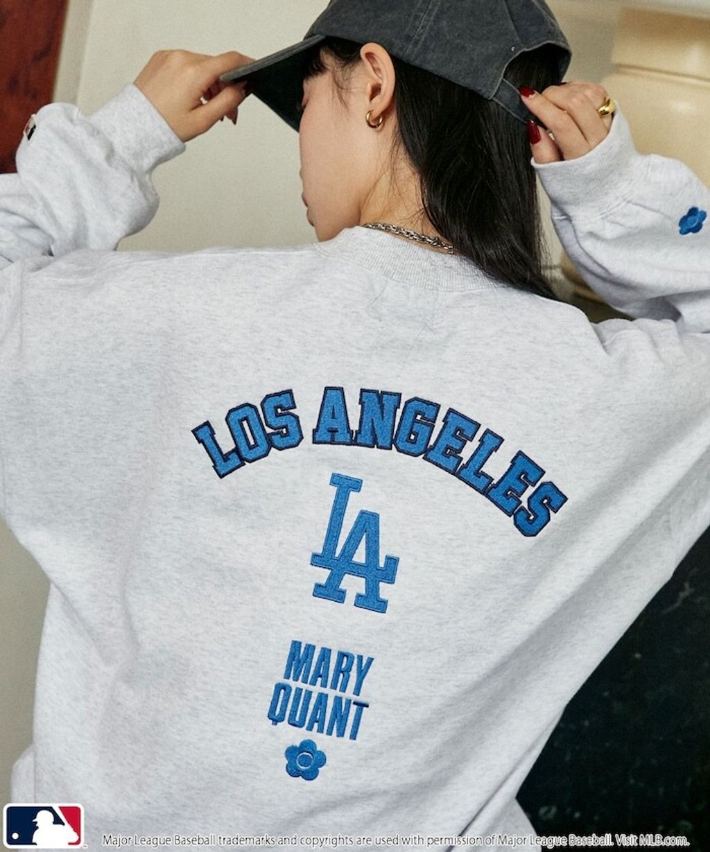 MARY QUANT × MLB × FREAKS STORE 三方聯名大學T_1