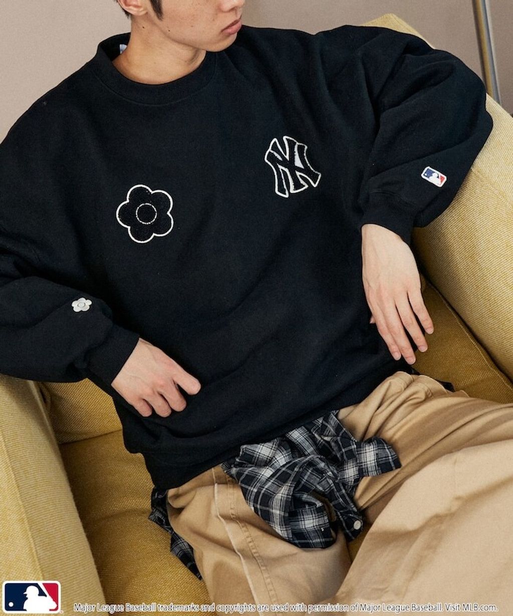 MARY QUANT × MLB × FREAKS STORE 三方聯名大學T_2