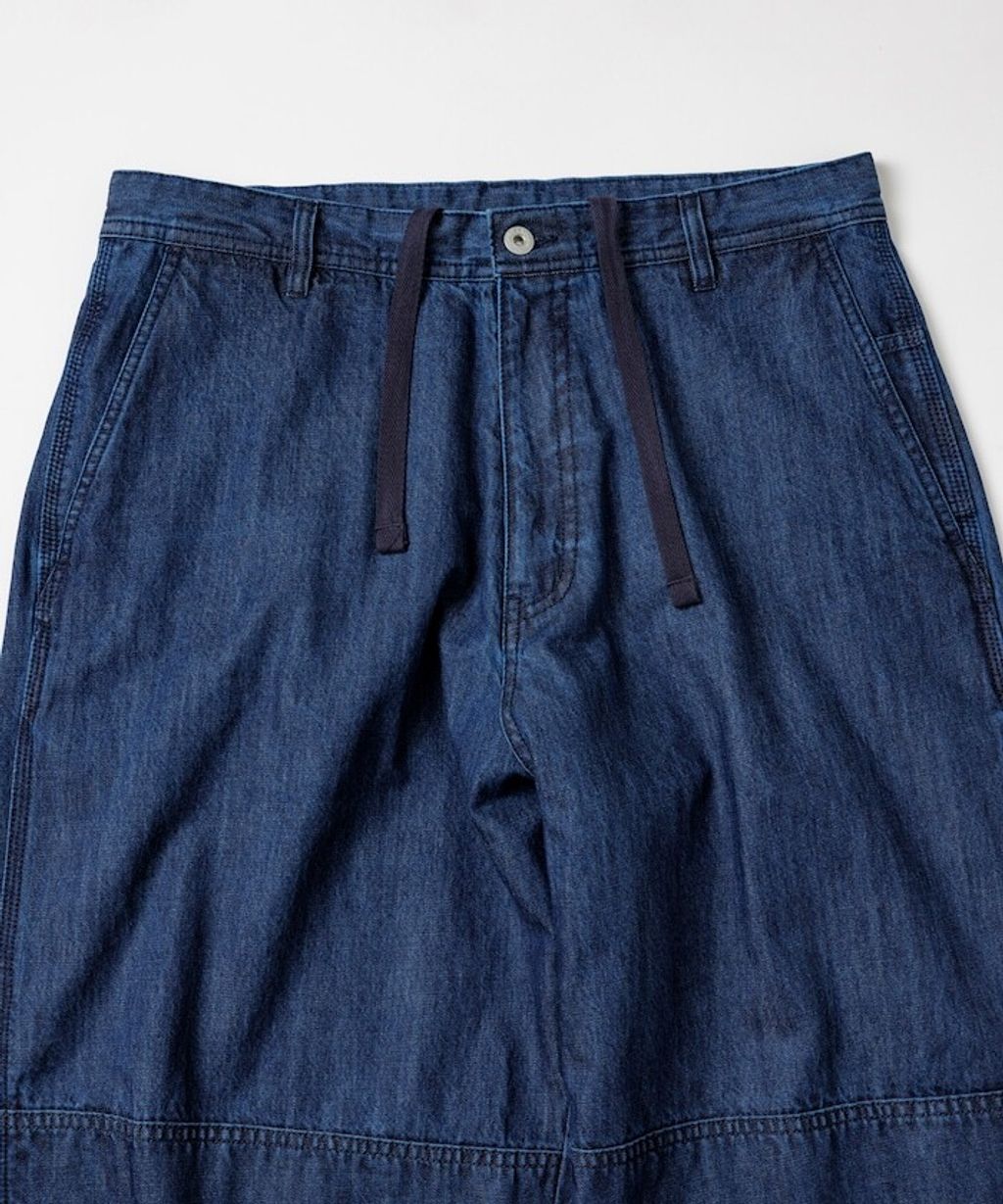 item68a560d98375a