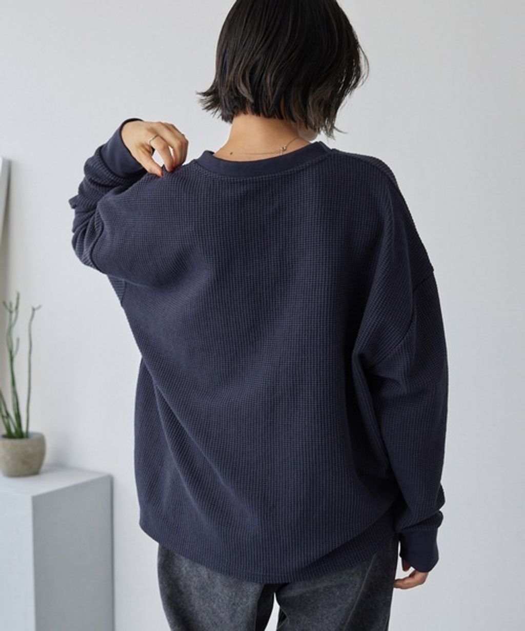 MONO-MART 刺繡小狐狸開襟領華夫格長袖上衣_17