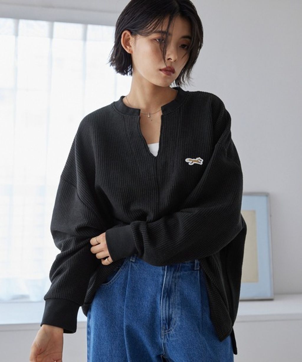 MONO-MART 刺繡小狐狸開襟領華夫格長袖上衣_5