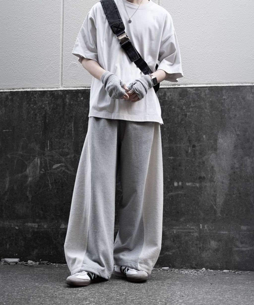 RUUBON 厚磅拼接寬版繭型休閒長褲(男女同款)_119