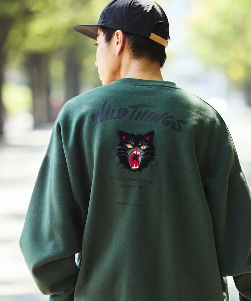 WILD THINGS×FREAKS STORE  刺繡黑貓刷毛大學T_3