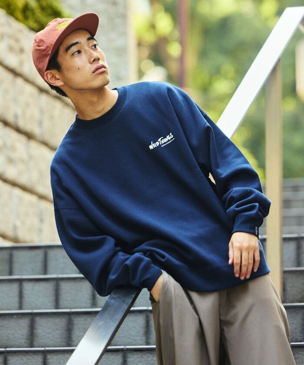 WILD THINGS×FREAKS STORE  反光背印logo刷毛大學T_49