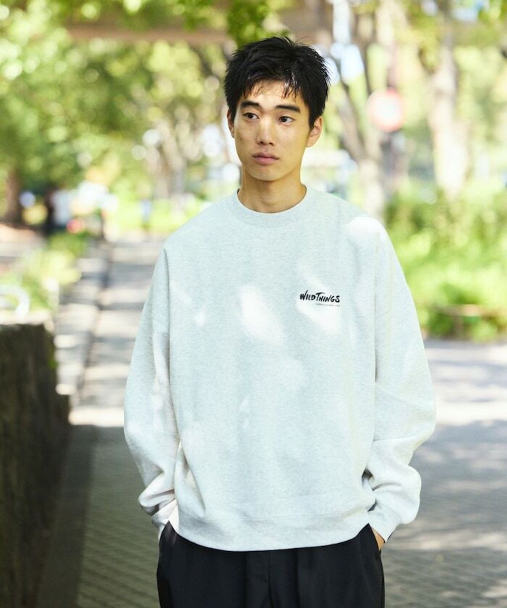 WILD THINGS×FREAKS STORE  反光背印logo刷毛大學T_37