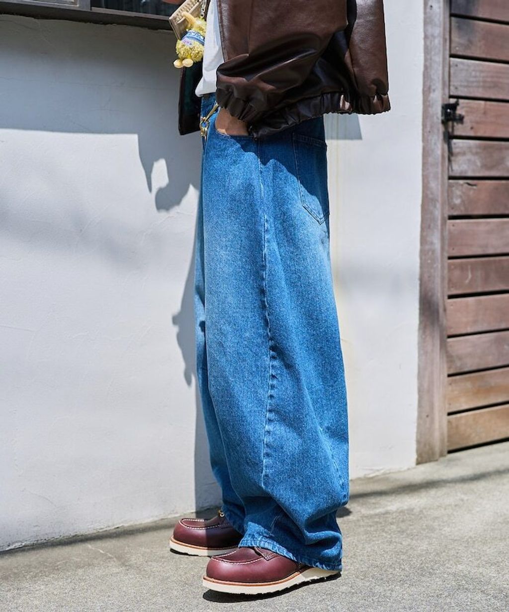 FREAKS STORE 立體剪裁繭型水洗牛仔褲_9