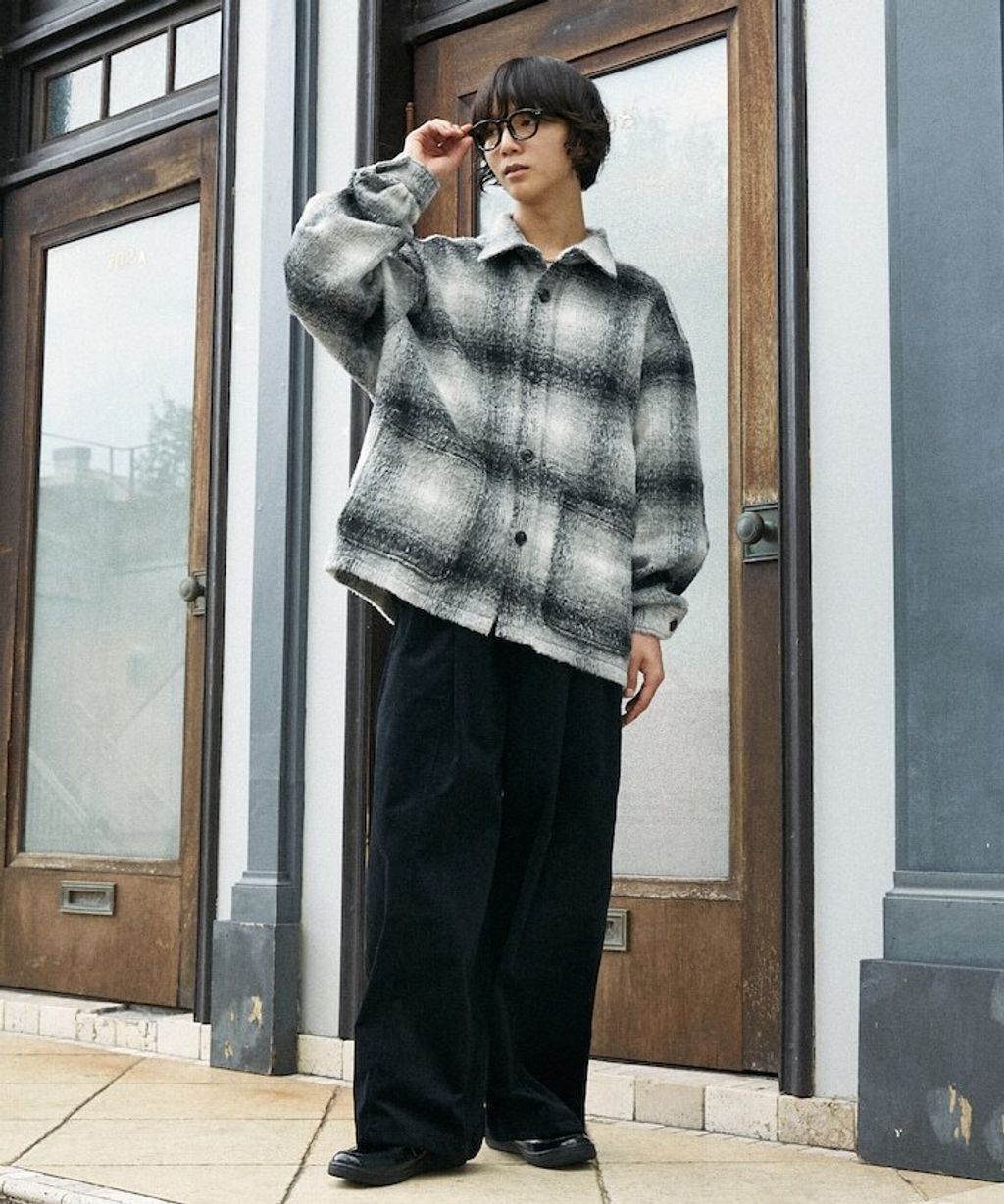 FREAKS STORE 毛絨格紋寬版外套_21