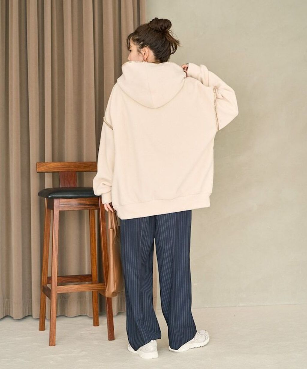FREAKS STORE 毛毯縫線面料落肩剪裁保暖刷毛帽T_34