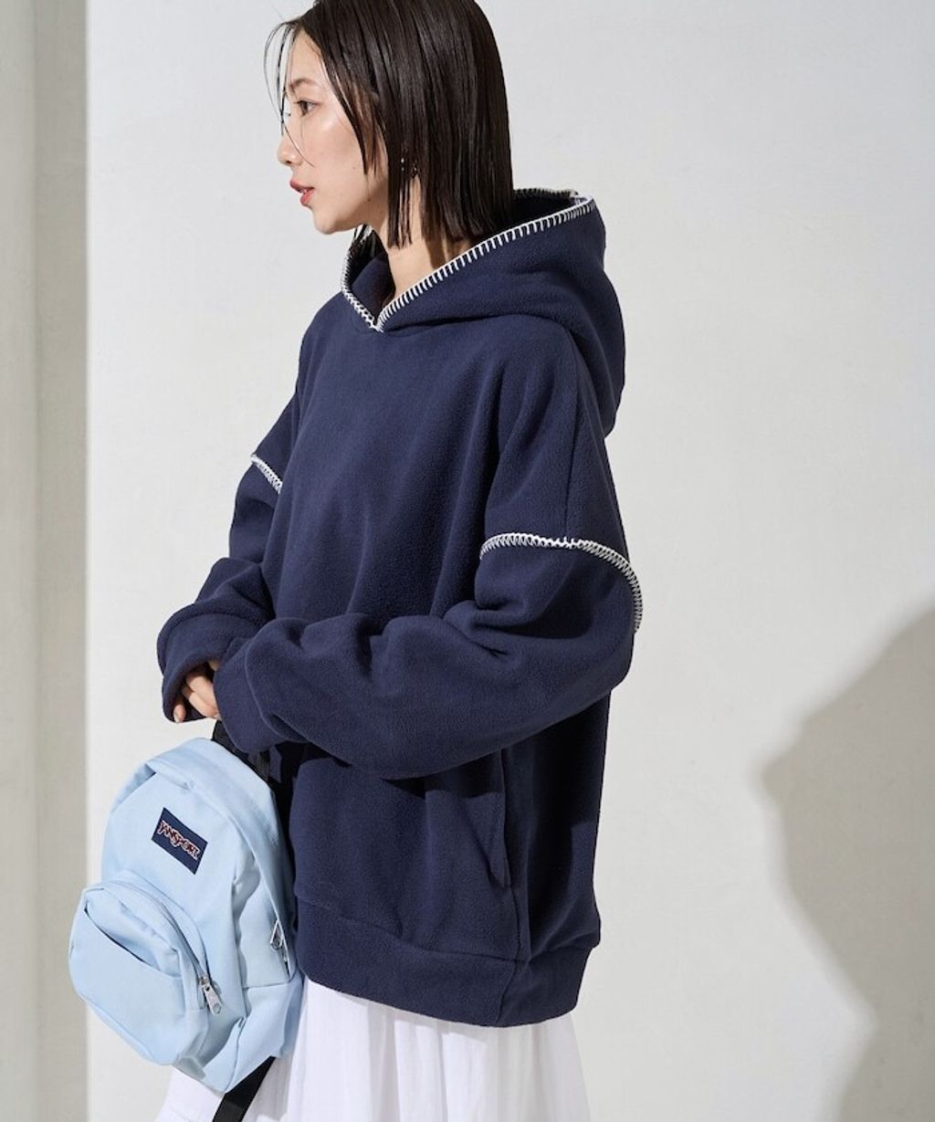 FREAKS STORE 毛毯縫線面料落肩剪裁保暖刷毛帽T_18