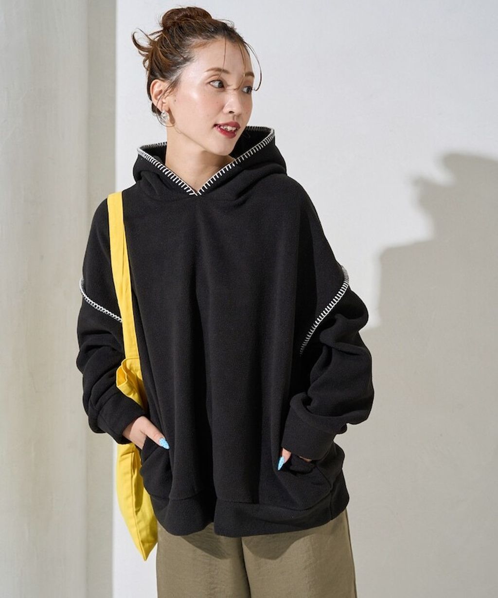 FREAKS STORE 毛毯縫線面料落肩剪裁保暖刷毛帽T_22
