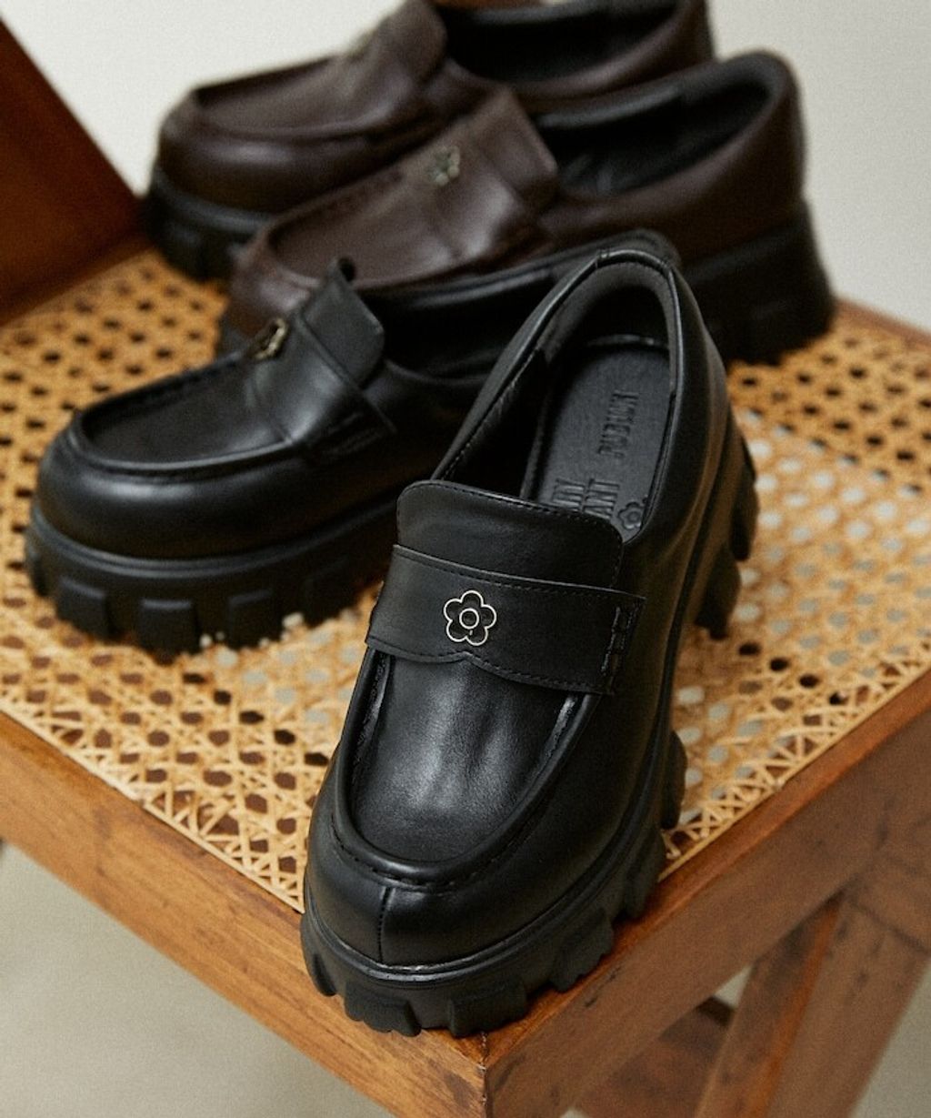 MARY QUANT 小花logo厚底樂福鞋_3
