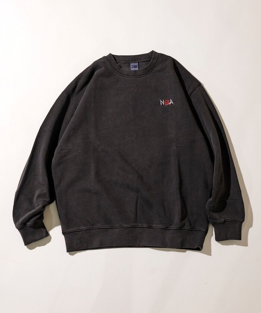FREAKS STORE 古著質感刷色純棉高磅和風元素NBA隊徽背印大學T_4