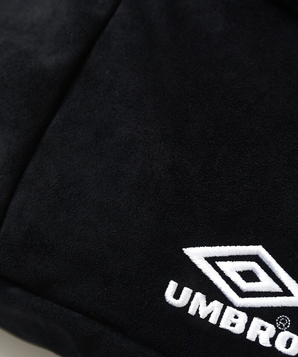 umbro × FREAKS STORE Brushed質感刺繡 Logo抽繩肩背包_18