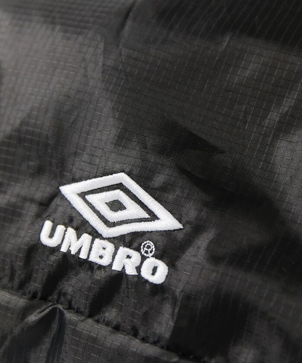 umbro × FREAKS STORE 防撕裂超輕量功能肩背包_37