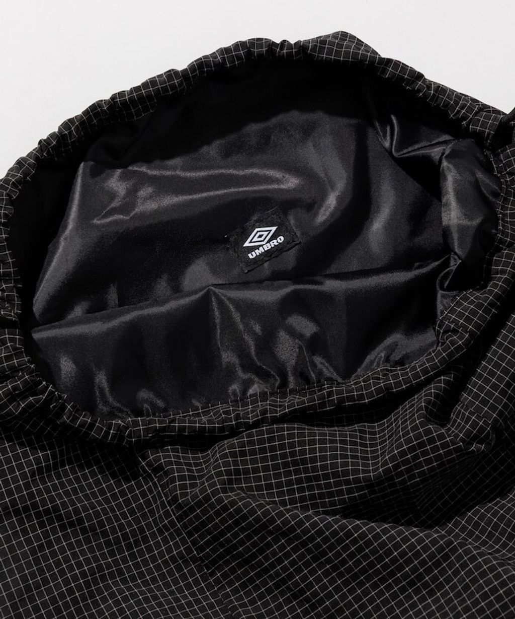 umbro × FREAKS STORE 格紋輕量肩背包_11