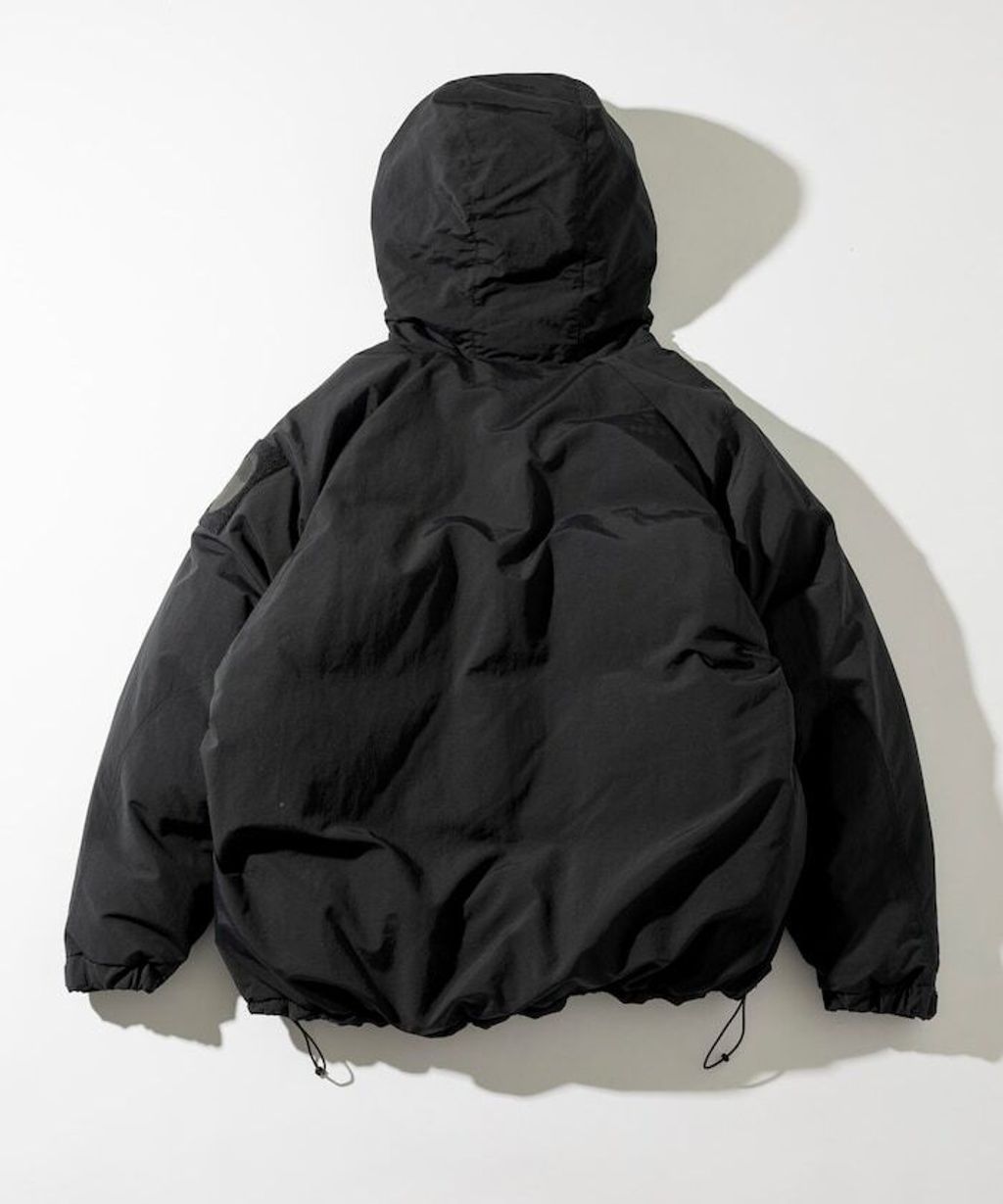 NANGA × FREAKS STORE 軍規650 Fill Power防潑水防風羽絨外套_18