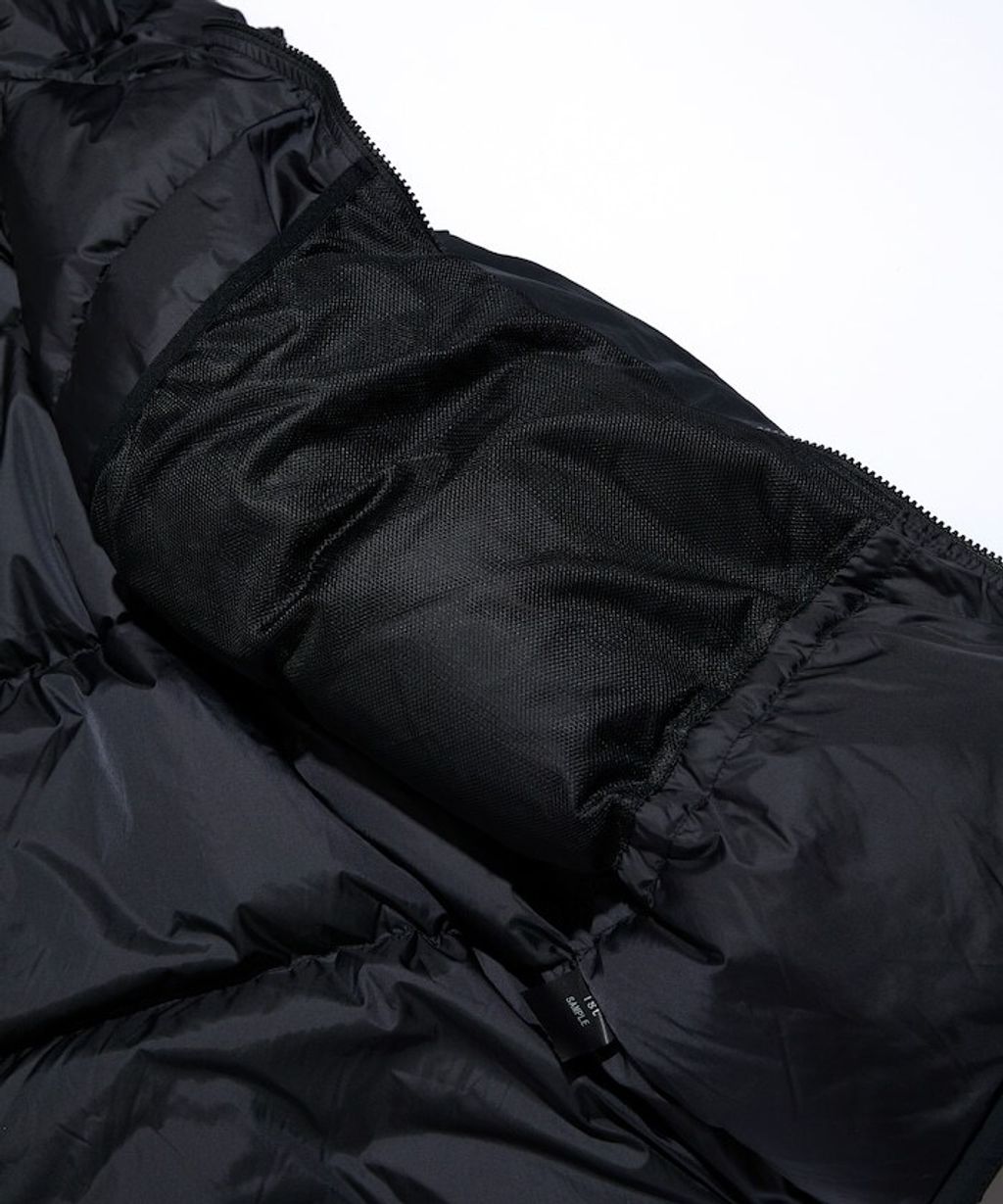 NANGA × FREAKS STORE 軍規650 Fill Power防潑水防風羽絨外套(女款)_26