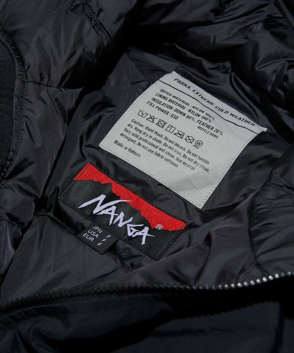 NANGA × FREAKS STORE 軍規650 Fill Power防潑水防風羽絨外套(女款)_21
