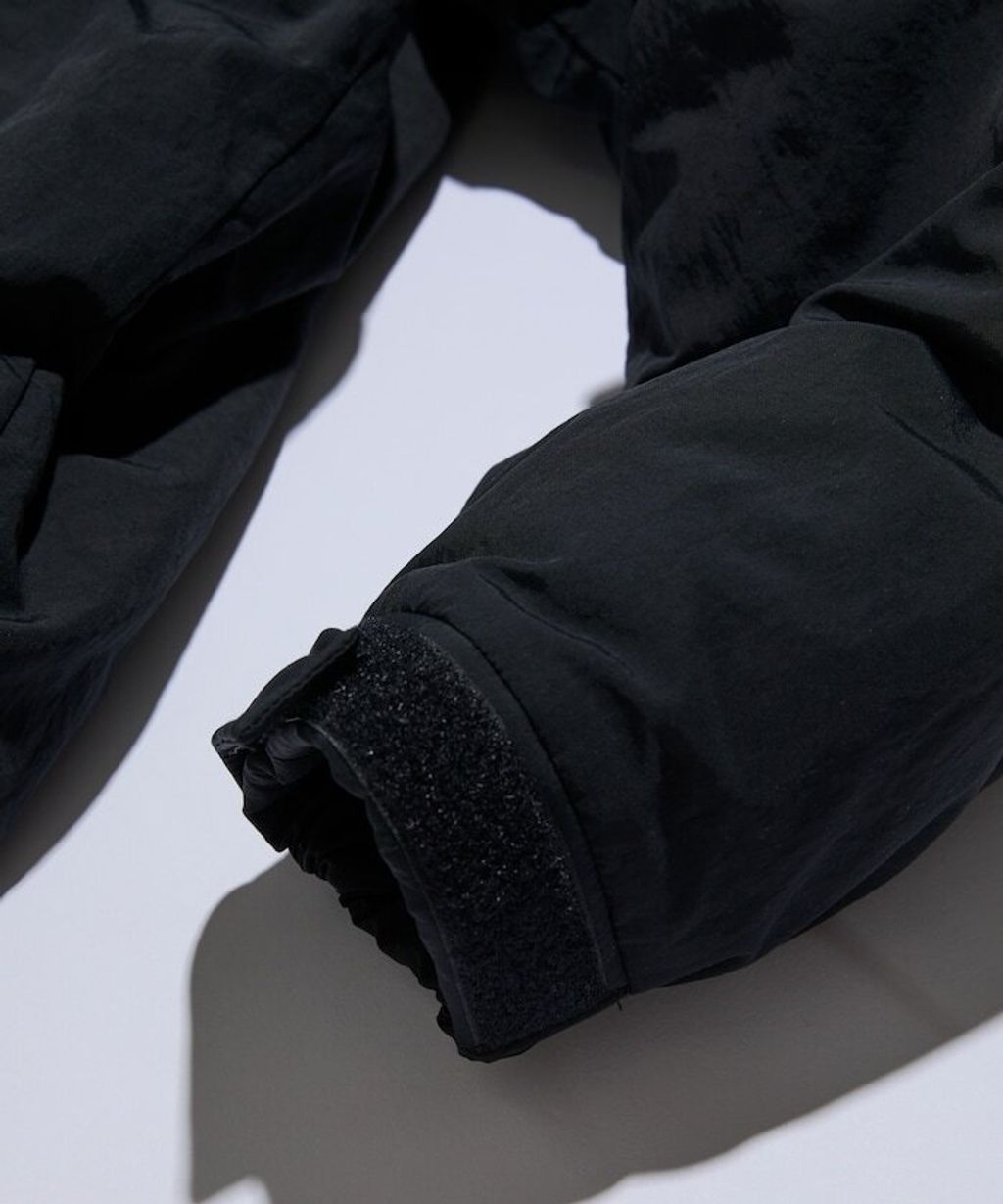 NANGA × FREAKS STORE 軍規650 Fill Power防潑水防風羽絨外套(女款)_32