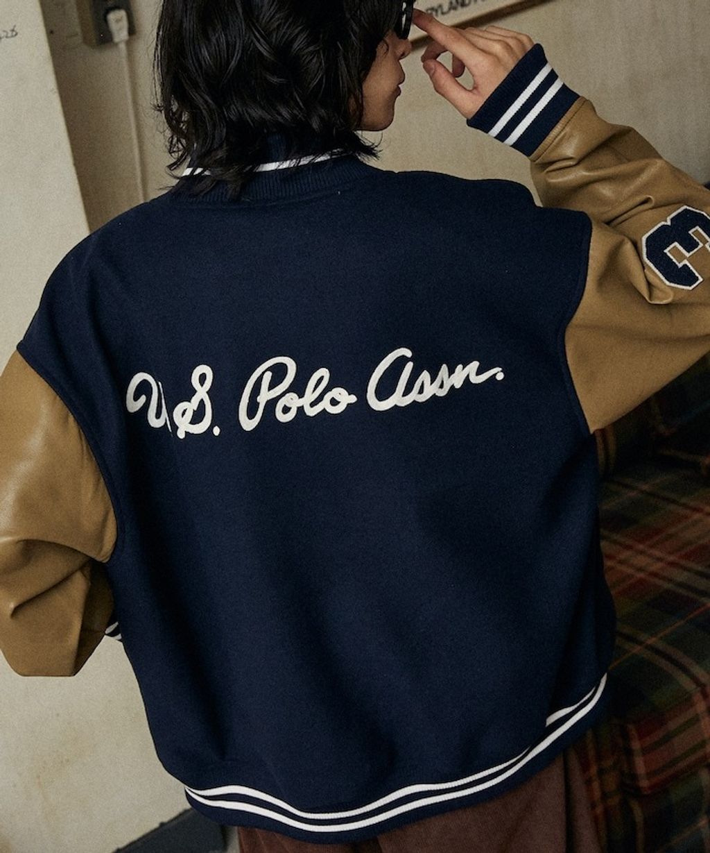 U.S. POLO ASSN. 異材質拼接高質感PU面料棒球外套_2