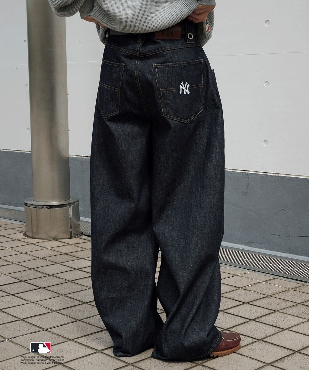 Perushu × MLB 復古牛仔彎刀褲_10
