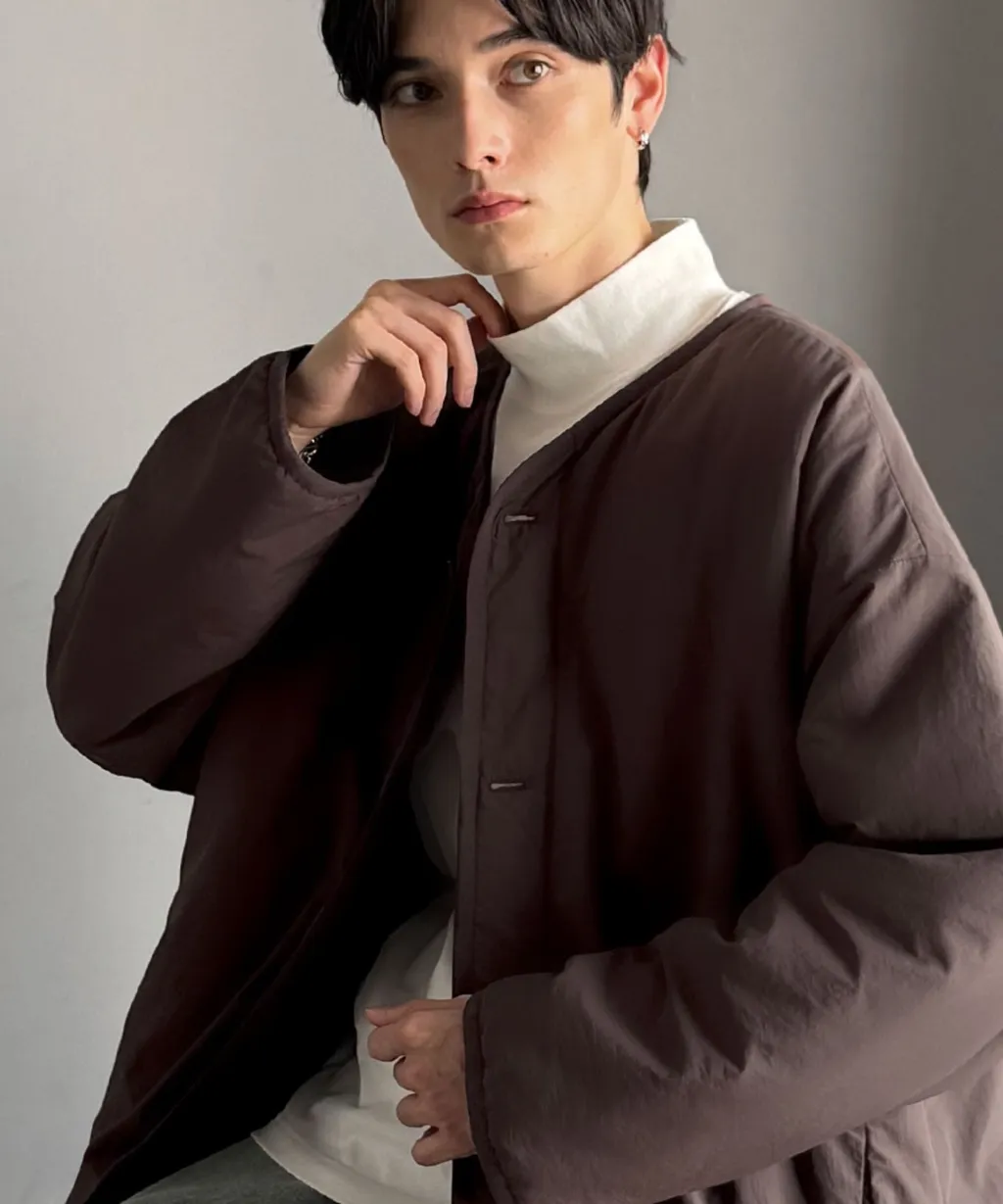 java 極簡風無領中綿外套_21