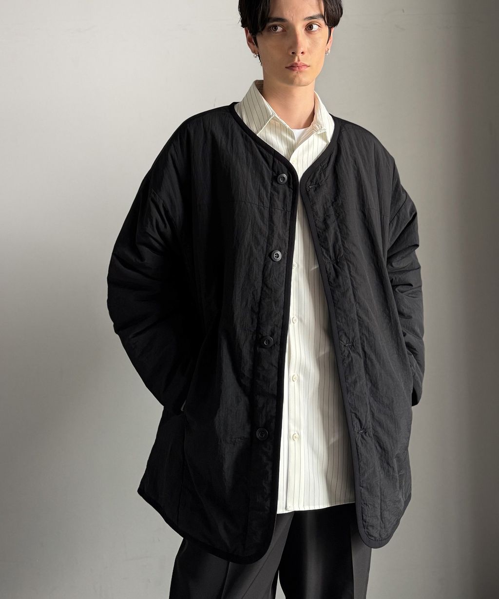 java 極簡風無領中綿外套_14