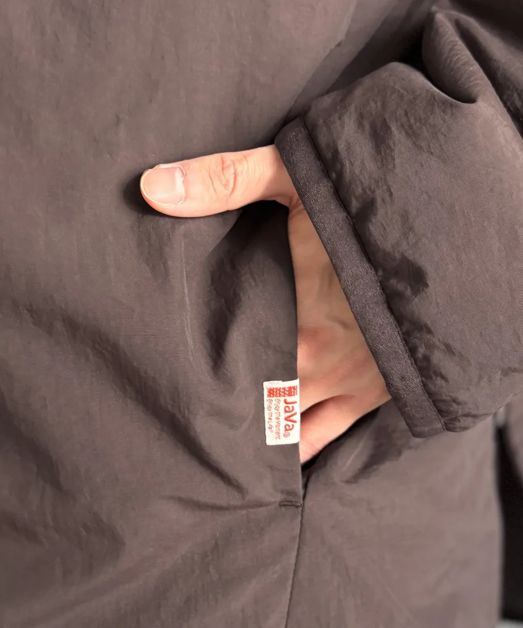 java 極簡風無領中綿外套_10