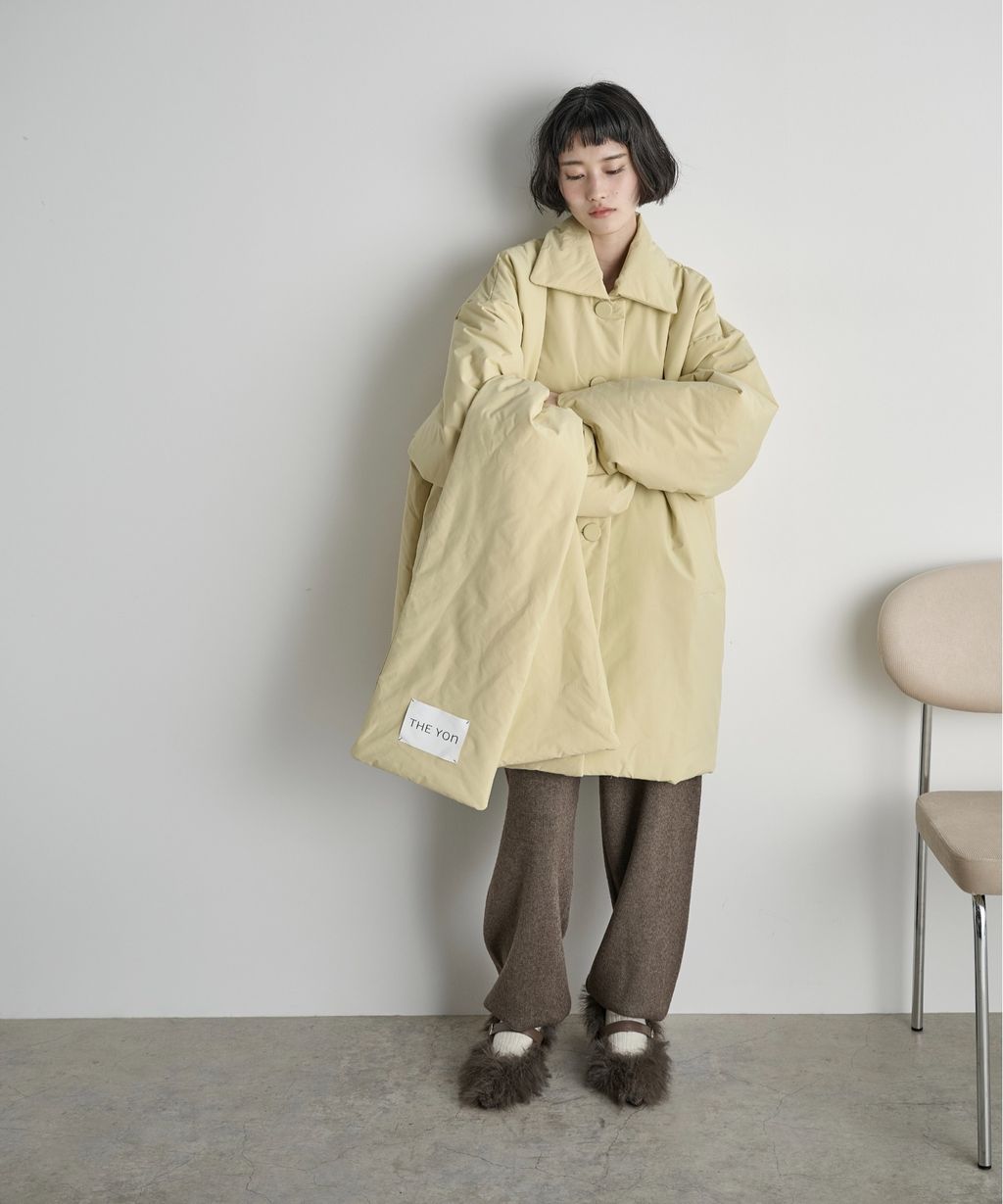 THE YOn 中長版蓬鬆鋪棉保暖外套(附圍巾)_27