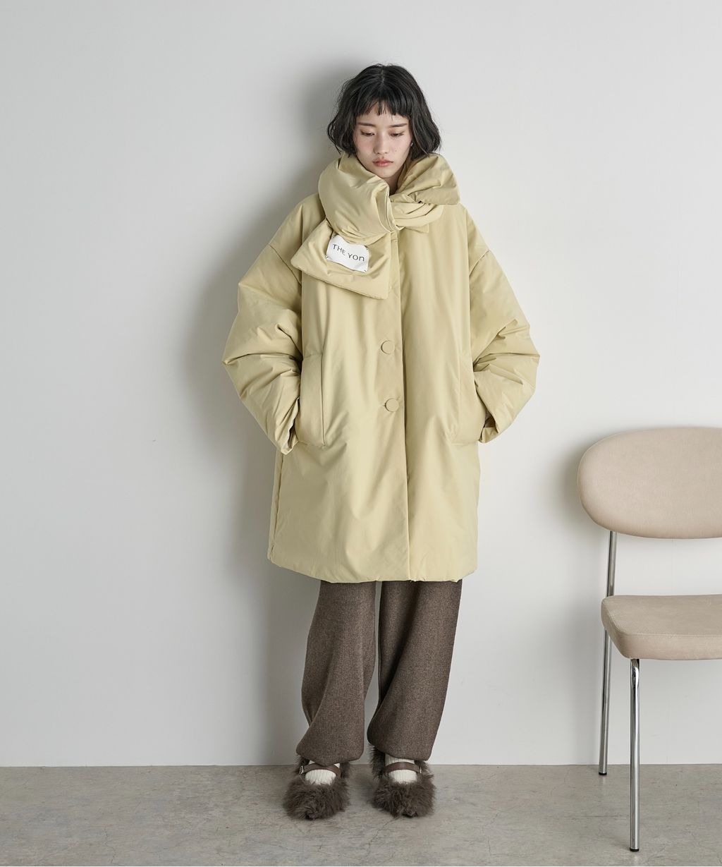 THE YOn 中長版蓬鬆鋪棉保暖外套(附圍巾)_19