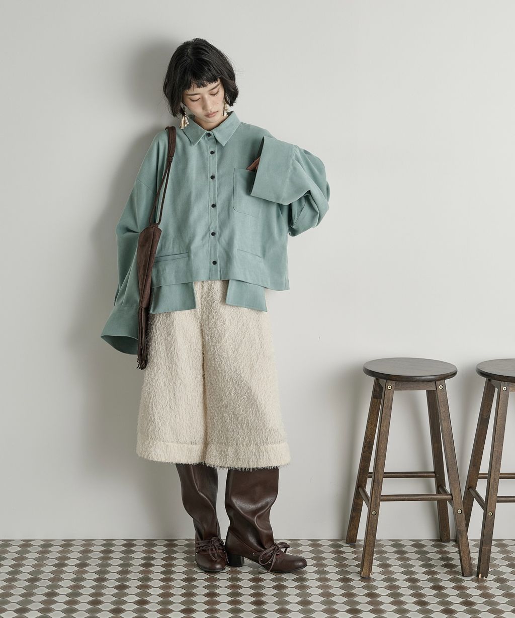 THE YOn 立體抓褶袖短版襯衫_6