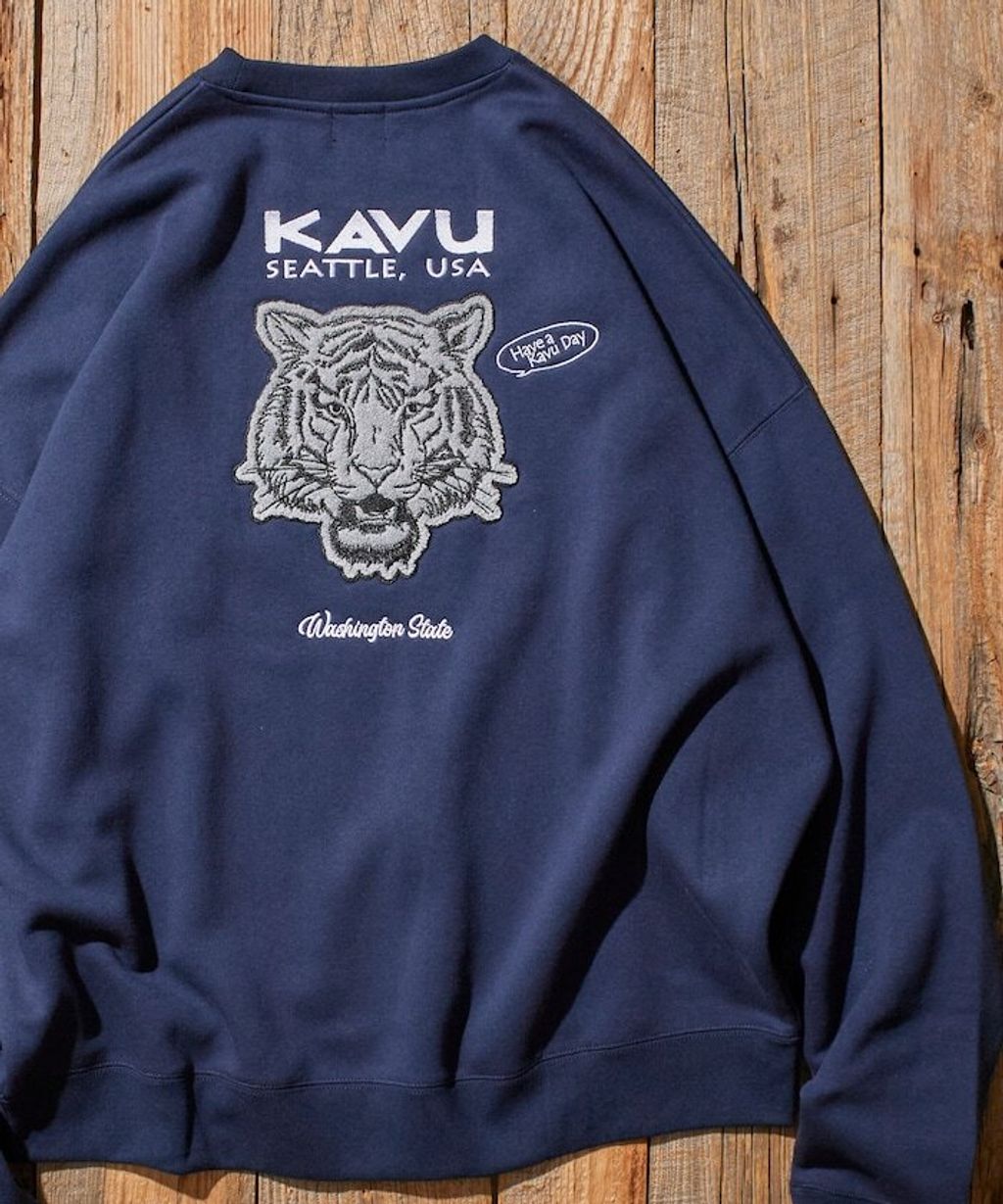 KAVU×FREAKS STORE 全刺繡老虎大學T_3