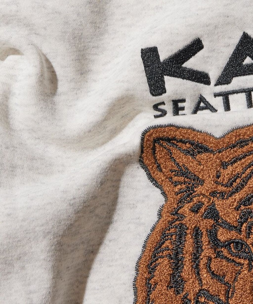 KAVU×FREAKS STORE 全刺繡老虎大學T_7