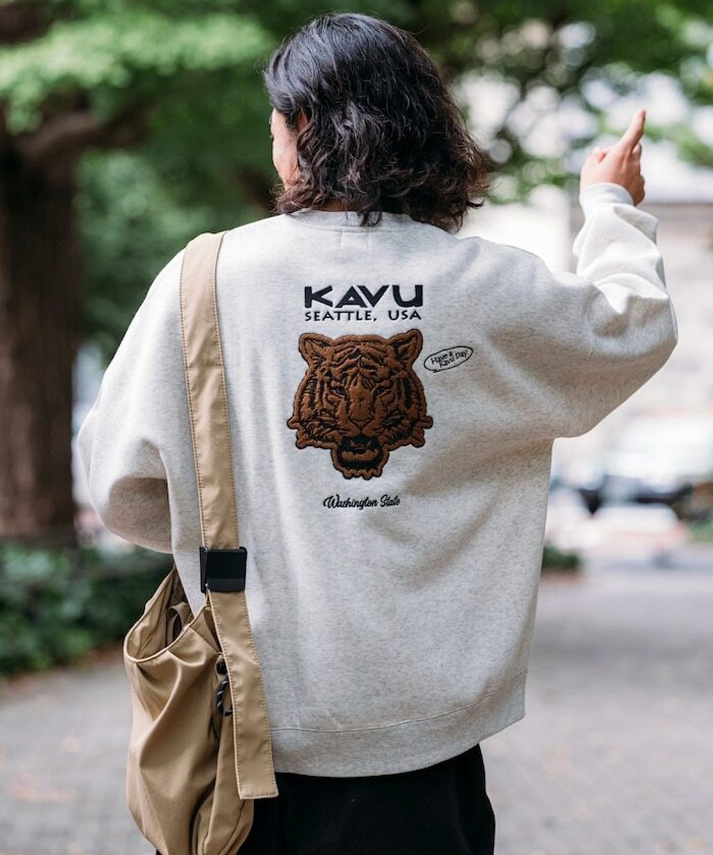 KAVU×FREAKS STORE 全刺繡老虎大學T_30