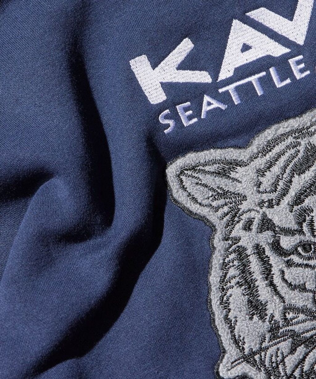 KAVU×FREAKS STORE 全刺繡老虎大學T_16